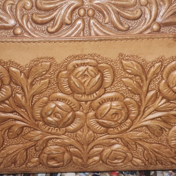 Vintage Mont-Abur Mexico Tooled Leather Purse Handbag Floral Theme - Picture 2 of 8